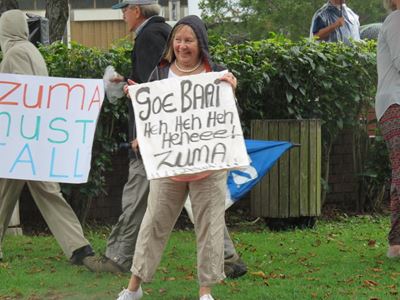 Georgians picket against Zuma