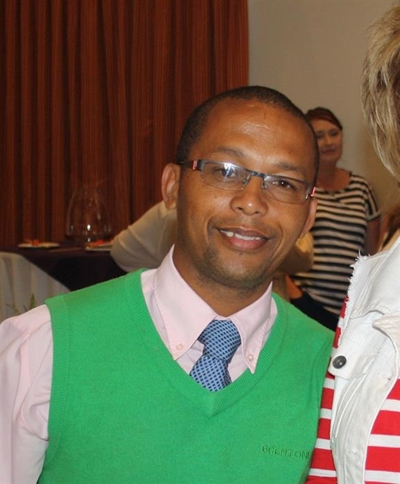 Uniondale-raadslid in hof oor twee varke