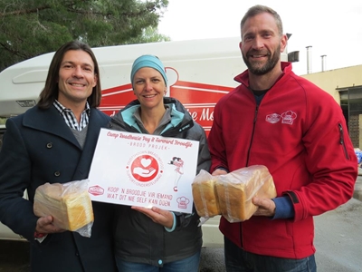 Verlig iemand se nood met 'n R5 brood