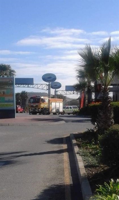 Fire alarm causes mall evacuation