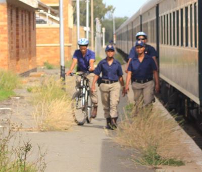 Luukse trein besoek Oudtshoorn weer