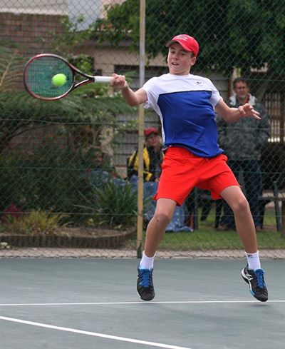 Eden Mini vertoonkas vir junior tennistalent