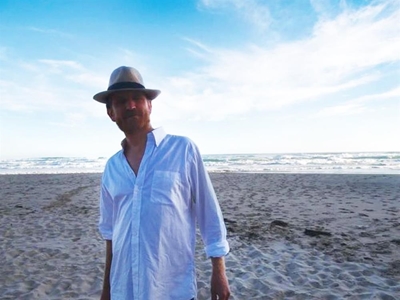 Country says goodbye to beloved local author