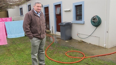 Riool oorstroom tuin 8 keer in 1 jaar