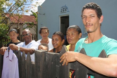 Polisieman se groot gesin gaan hom mis