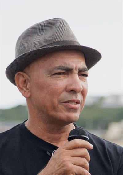 'Violent hijacker' caught by top cop