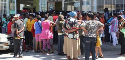 Opvolg: "Ons kinders is honger!"