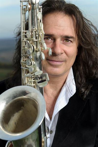 Musiekkonsert met saksofoonmeester Andrew Young