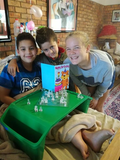 Young chess player brings joy to others
