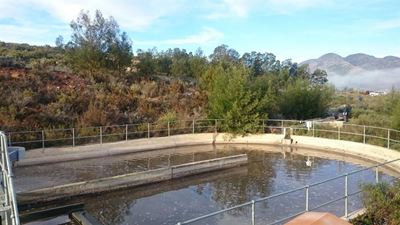 Langkloof-gemeenskap herstel rioolaanleg self