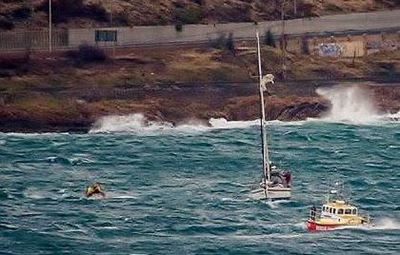 NSRI assist yachts from Mossel Bay