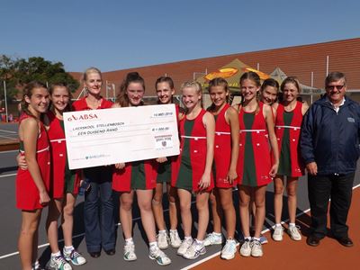 Hatties is gasheer vir netbaltoernooi