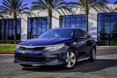 Kia unveils Niro Hybrid