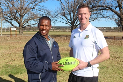 Oakdale draf uit teen Paarl Gim