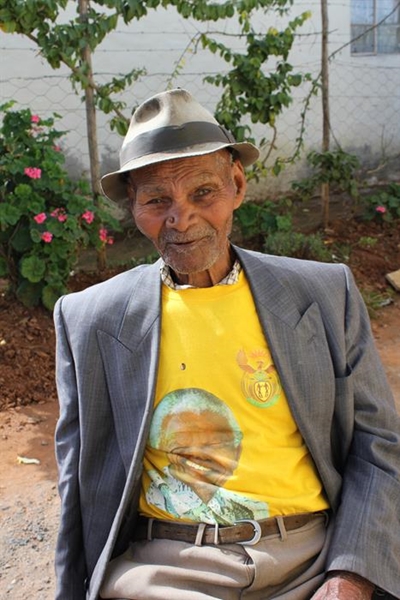 Opvolg: Oupa Fortuin vier 105