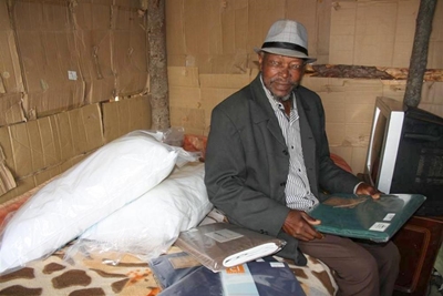 Help rebuild Oupa's shack before Winter