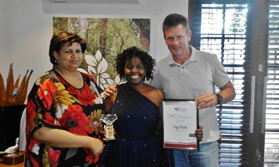 Knysna artist is Entrepreneur of the Year