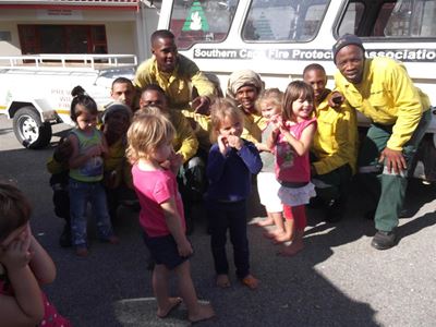 Kids' hearts go out to fatigued firefighters
