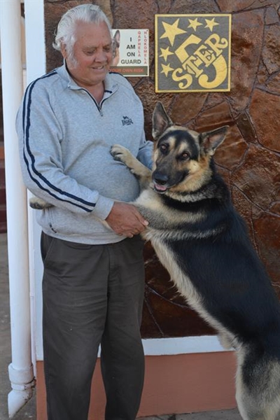 Rambo weer by die huis