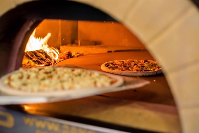 New oven bakes the perfect pizza