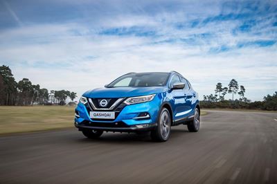 Nissan shatters records