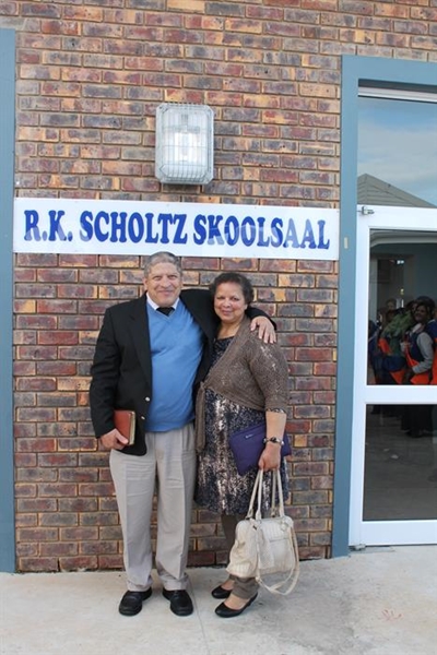 Skoolhoof groet na 26 jaar
