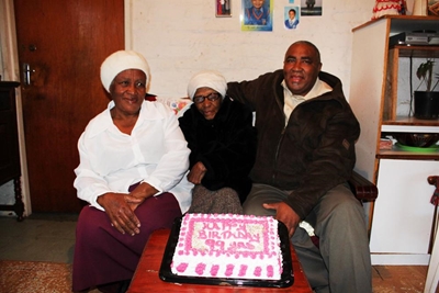 Ouma Siena vier 99 jaar