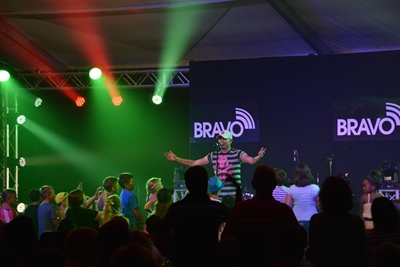 BRAVO Fees 'n groot sukses