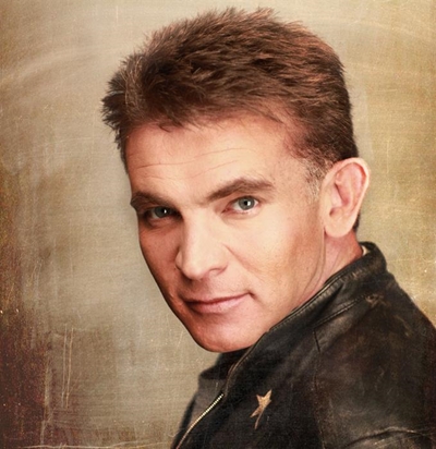 SA's endeared Theuns Jordaan to charm at Bravo Festival