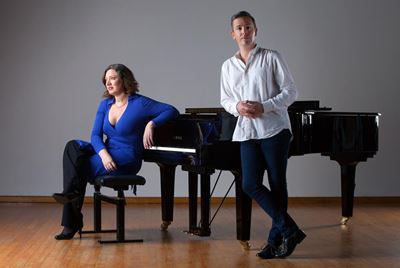 Klavierduo vier 15 jaar ook in George