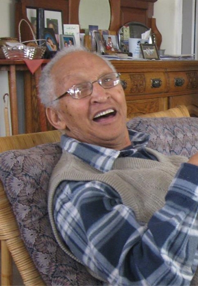 Oud-Mosselbaaier heengegaan