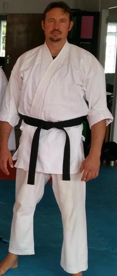 Porno sensei onder huisarres