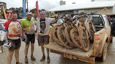 Modder spat by Baleia Wyne-Bergfietsren