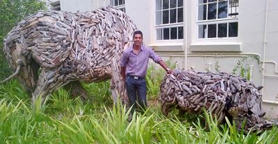 Pragkuns pronk by alma mater
