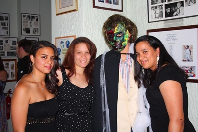 Horror delights at premiere