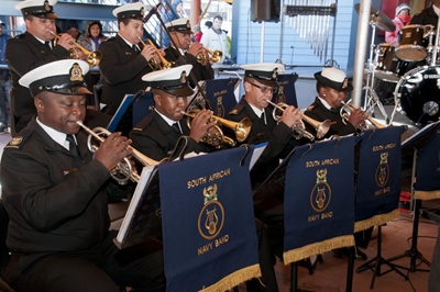 SA Navy Band delights