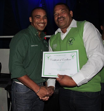 Seweskroon wink weer vir Evergreens