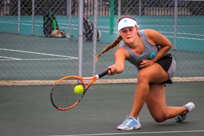 Al die aksie by Eden Sportcentre Mini Masters-tennistoernooi
