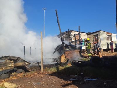 Fire in Wolwedans-area burns structure