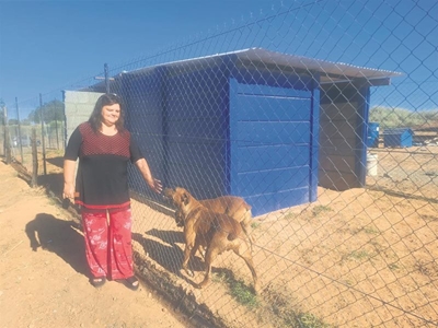 Werk aan Oudtshoorn Diereherberg op dreef