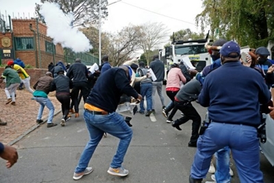 Ramaphosa must stand against ZANU-PF ‘tyranny’ or continue with ‘quiet diplomacy’ – DA