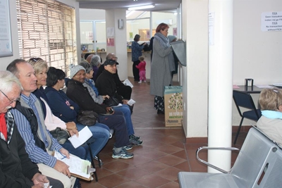 Expect to queue for your vehicle licence