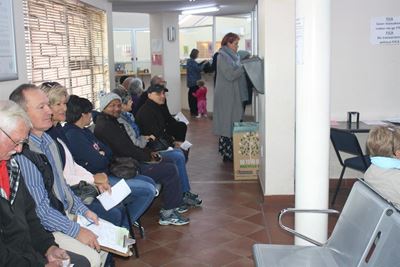 Expect to queue for your vehicle licence