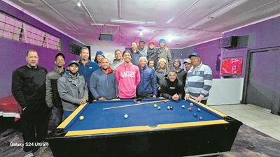 Tien spanne by eerste potspeltoernooi