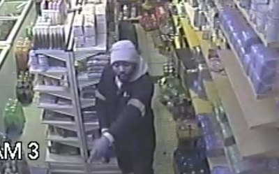Help identify armed robbers