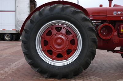 Harrismith developing farmers can now rent new tractors
