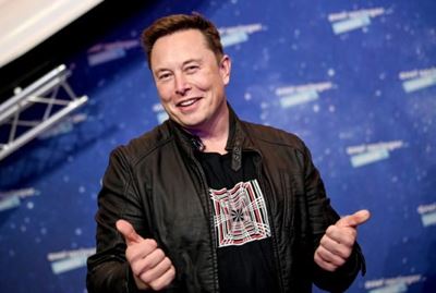 Elon Musk makes R383 billion in a day