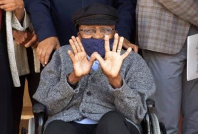 Desmond Tutu’s 90th-birthday auction fetches R3.5 million