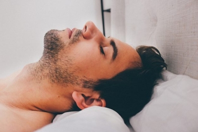 How to stop snoring and sleep better