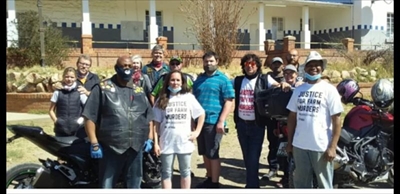 Cradock trek saam vir boere